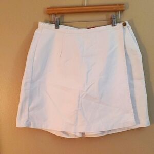 Venezia White Skort